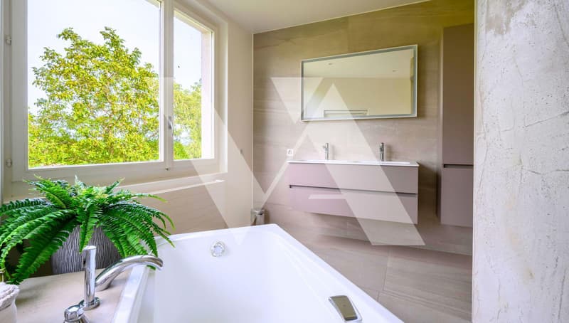 A vendre - Villa de caractère avec piscine à Signy (6)