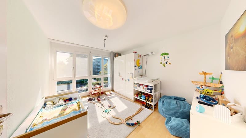 Zwei Wohnungen in einer: 7 Zimmer, Sauna und zwei Balkone gegen Süden (26)