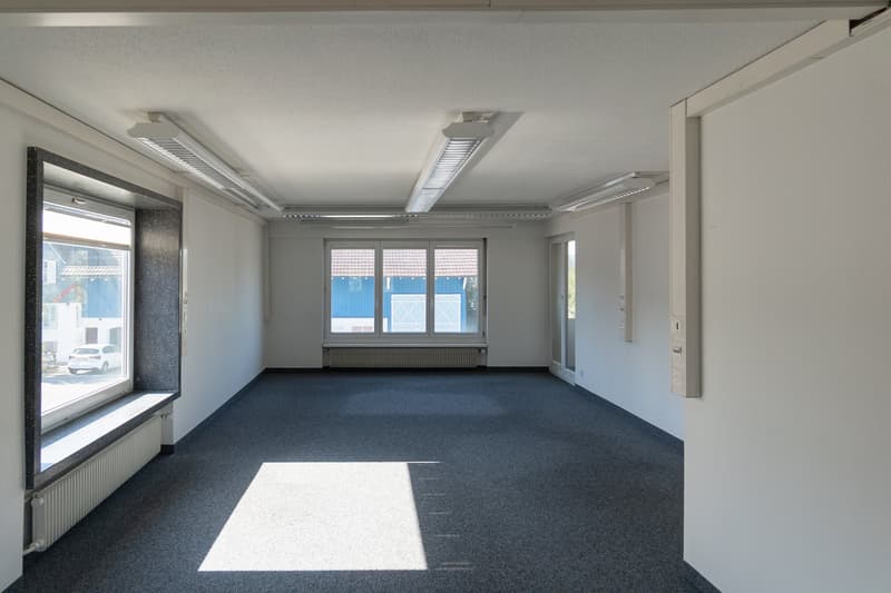 Div. Gewerberäume zu vermieten in Oberbüren – unterteilbar (8)