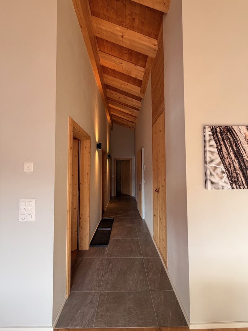 Rare attique sous les toits – Vue directe sur la Dent Blanche et le Cervin (9)