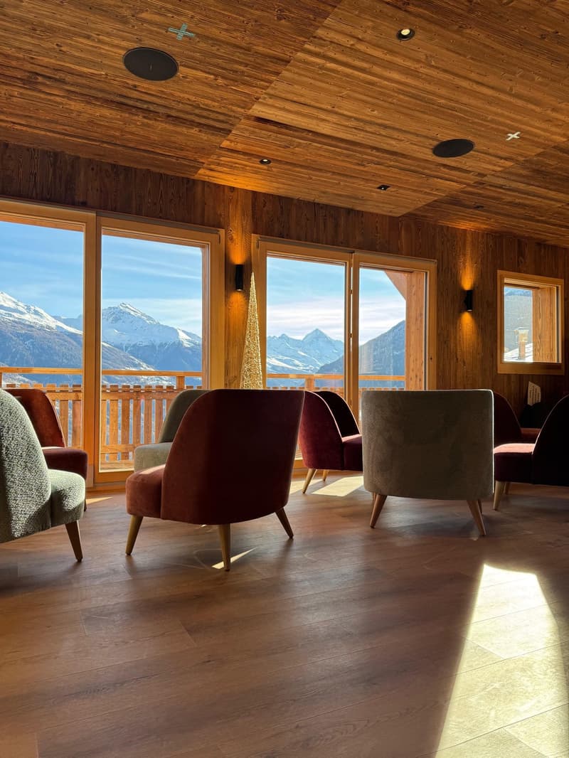 Rare attique sous les toits – Vue directe sur la Dent Blanche et le Cervin (12)