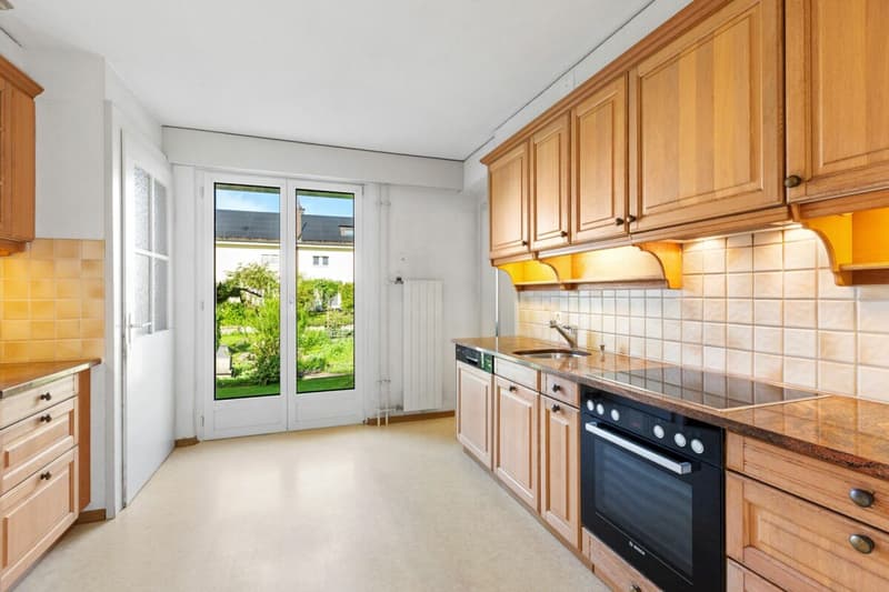 Familienfreundliches 4 ½-Zi.-DEFH mit lauschigem Garten an ruhiger Wohnlage! (5)