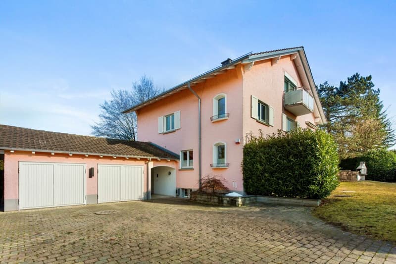 Grosszügiges 10½-Zimmer-Einfamilienhaus mit vielseitigem Nutzungspotenzial! (17)