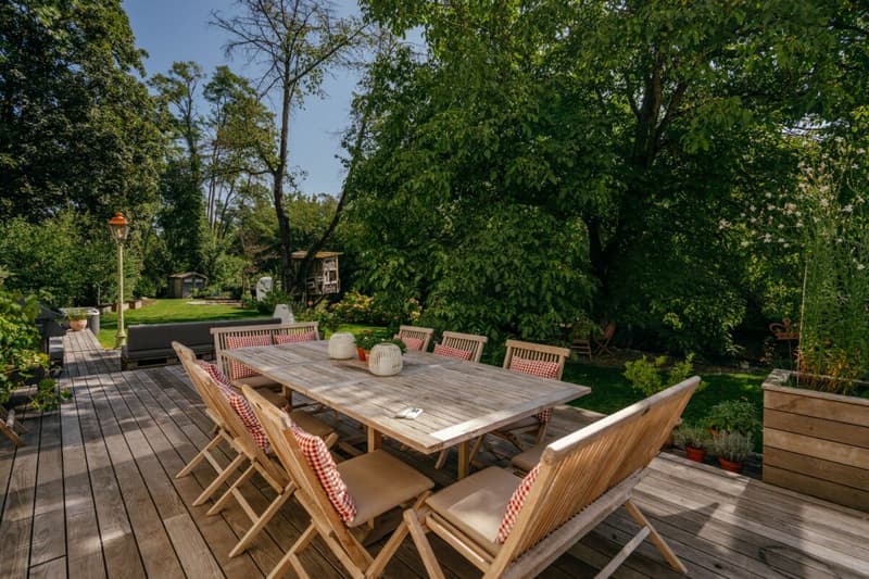 History, style, and nature - your residential jewel on the Reuss canal (6)