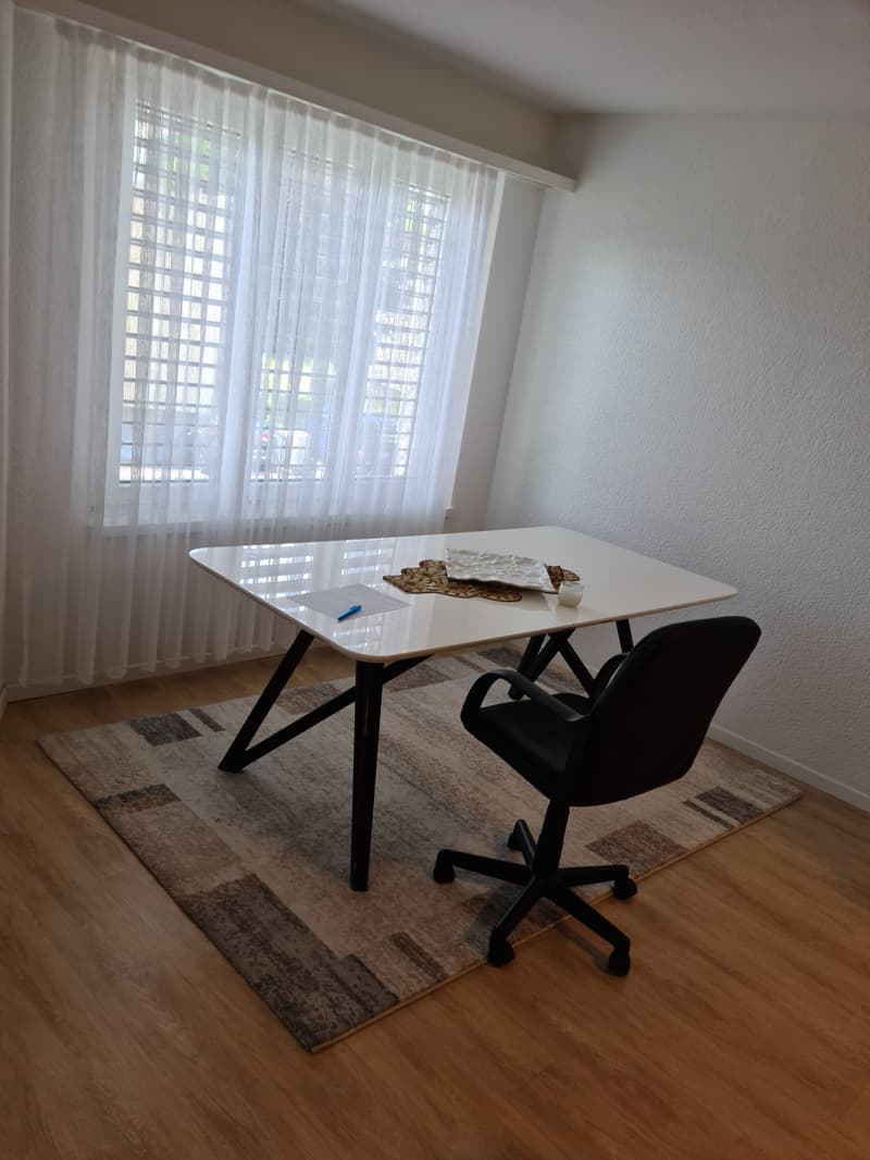 Musterfoto einer vergleichbaren Wohnung im selben Haus