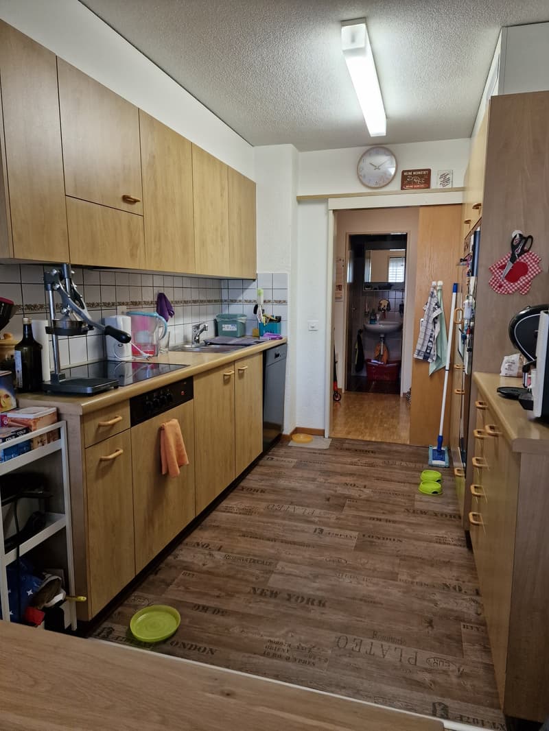 Charmante 4.5-Zimmer-Erdgeschosswohnung mit Balkon in Orpund (4)