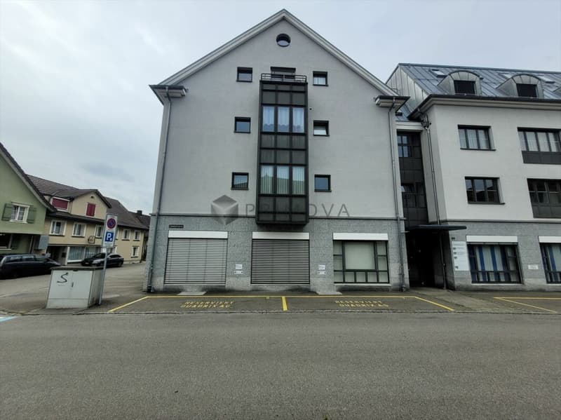Attractive office spaces in the heart of Flawil (2)