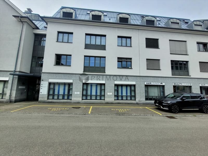 Representative commercial space in the city center of Flawil (8)