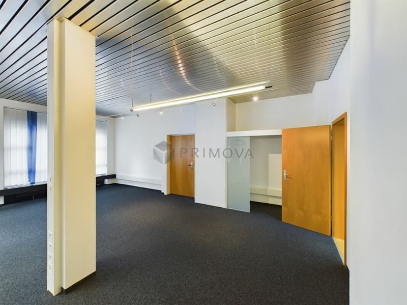 Representative commercial space in the city center of Flawil (3)