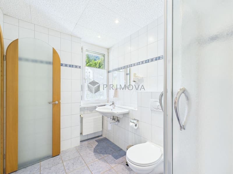 Hotel & Restaurant mit Einliegerwohnungen, Rebberg und Bauland in Premiumlage am Walensee (21)
