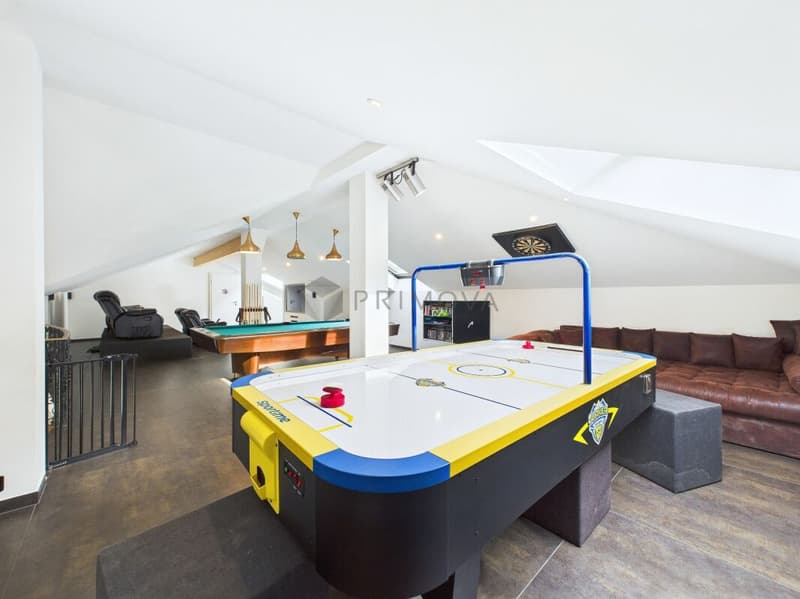 Unvergleichliche Silener Villa sucht neuen Besitzer (4)