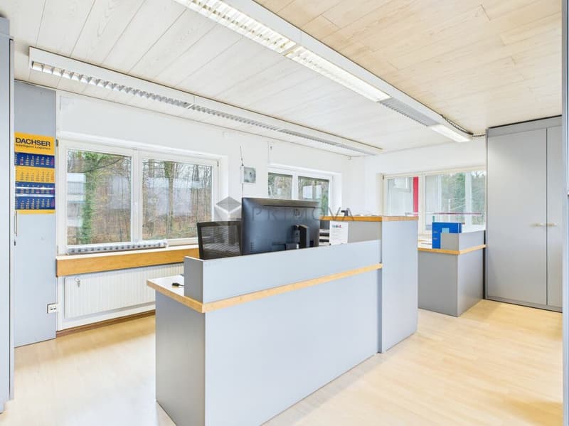 Profitieren Sie von 320m² Gewerbefläche in bester Hafenlage zu einem unschlagbaren Preis (4)