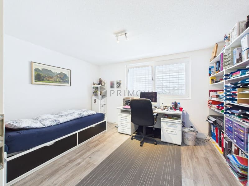 Modernes Design trifft Emmentaler Idylle: Top-Wohnung zu verkaufen (7)