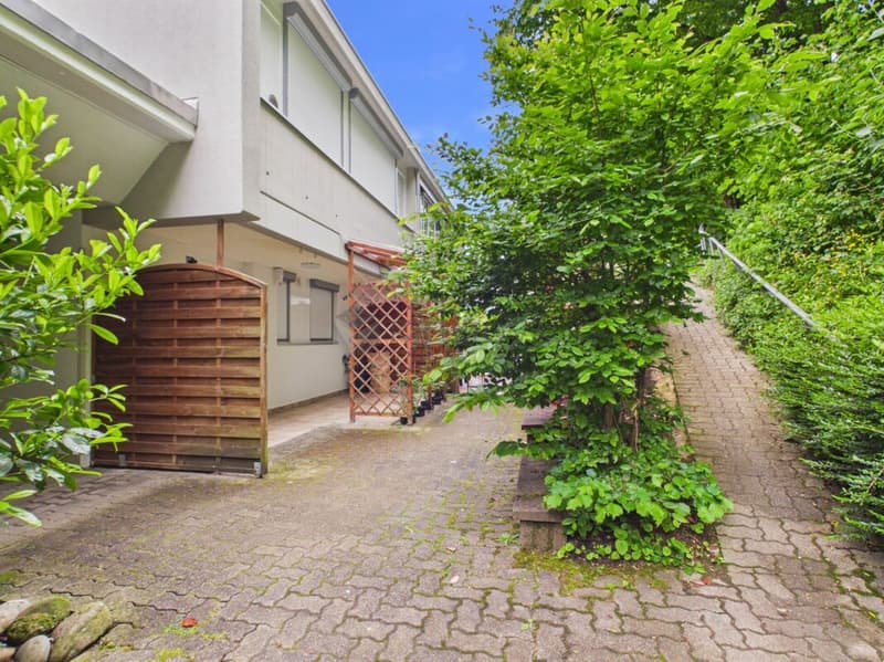 Moderne 5.5 Zimmer-Maisonette bietet exklusives Wohnen auf drei Etagen wie im Einfamilienhaus (10)