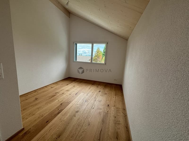 Lassen Sie sich überwältigen von diesem absolut schönen Neubau (5)