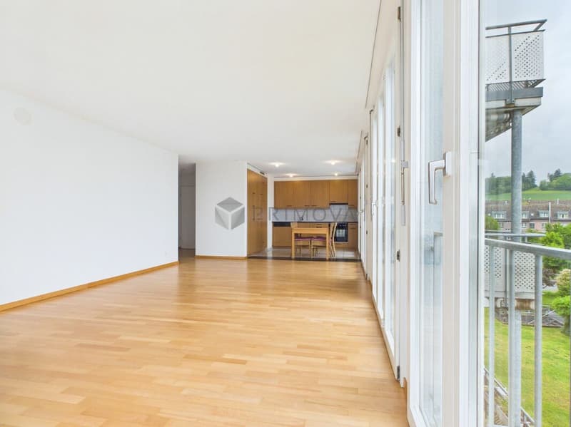 Neue 5.5 Zimmer Eigentumswohnung nahe See & Altstadt in Murten (4)