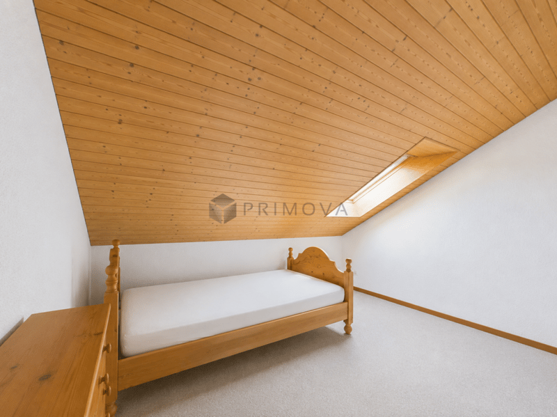 Repräsentatives Anwesen mit Einliegerwohnung, Wintergarten und Swimmingpool (15)