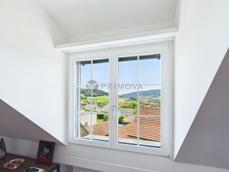 Lichtdurchflutete Maisonette mit Stil, Charme und traumhafter Aussicht (3)