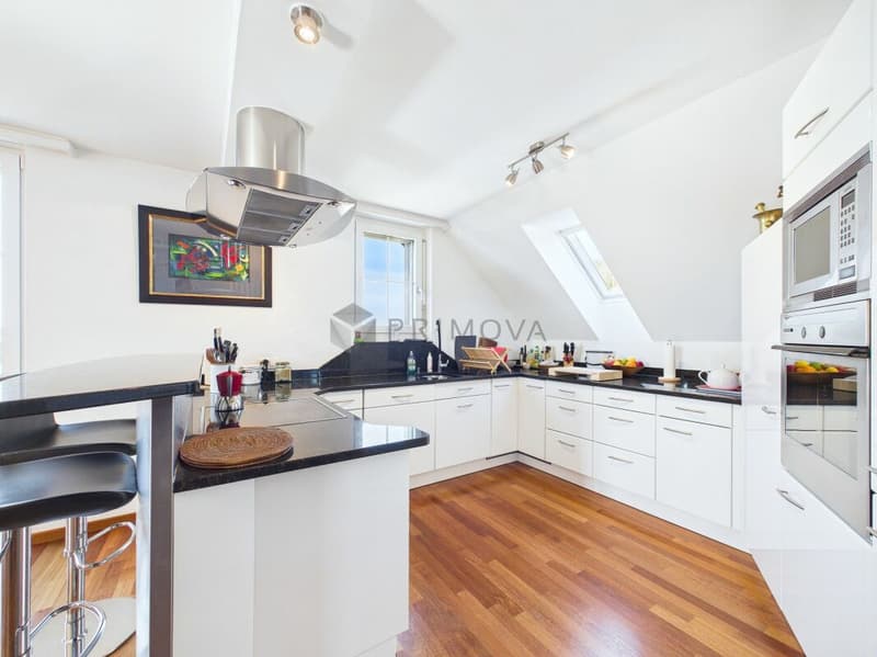 Lichtdurchflutete Maisonette mit Stil, Charme und traumhafter Aussicht (4)