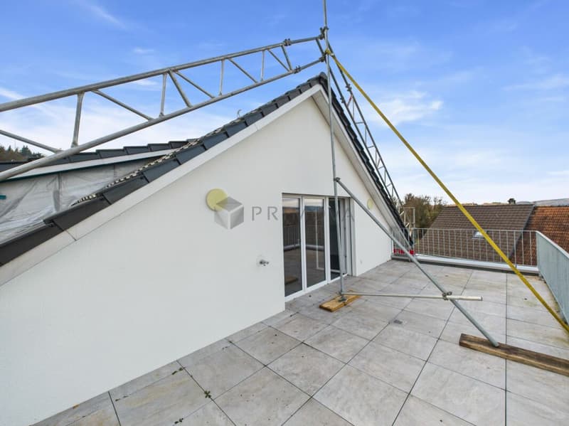Helle 4.5 Zimmer-Wohnung mit schöner Aussicht und attraktivem Wohnkomfort (13)