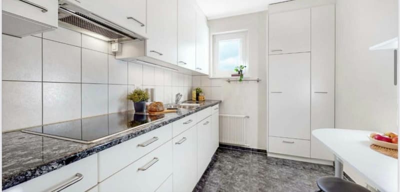 Grosszügige 5.5 Zimmer-Wohnung mit Balkon und Dachterrasse (4)