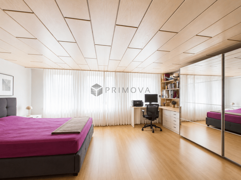 Familienfreundliches 5.5 Zimmer-Reihenhaus mit viel Platz und sonnigem Aussenbereich (8)