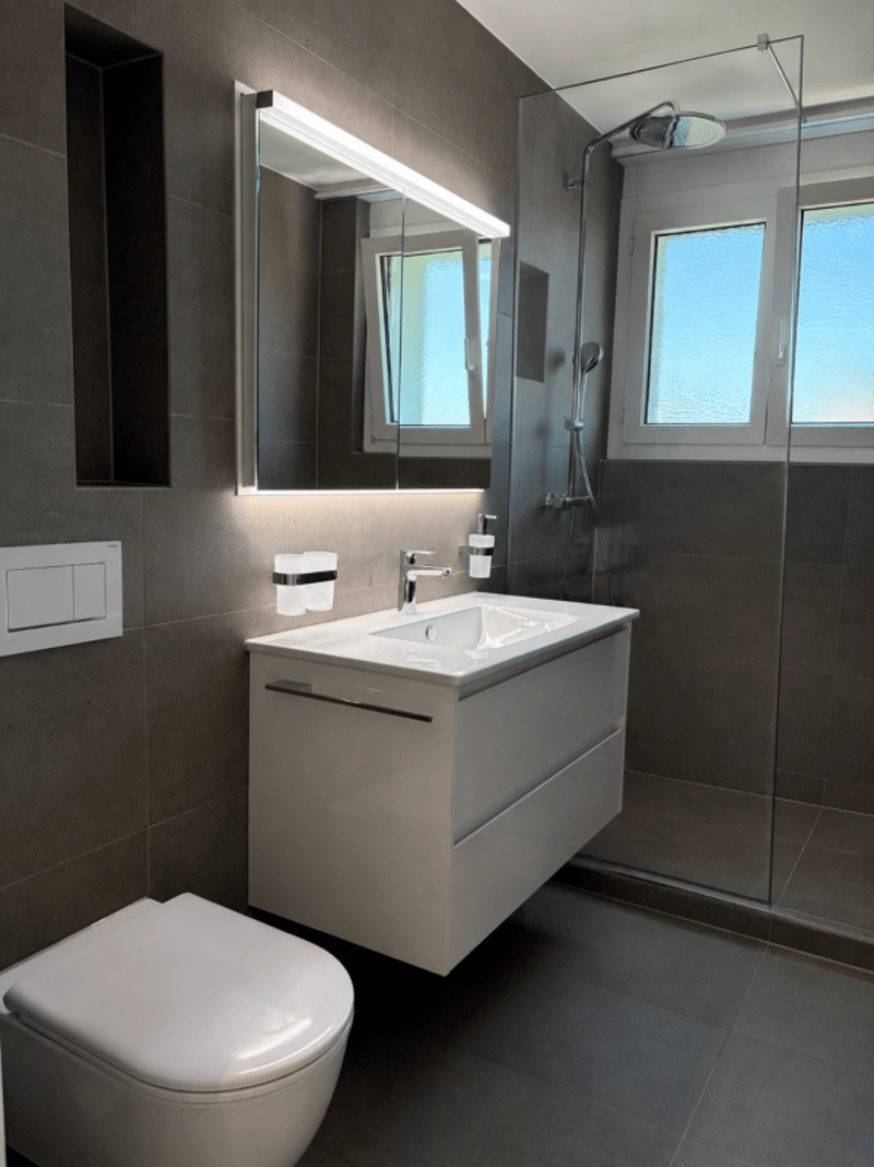 Lichtdurchflutete Wohnung mit Weitsicht an beliebter Lage in Horw zum mit gestalten! (12)