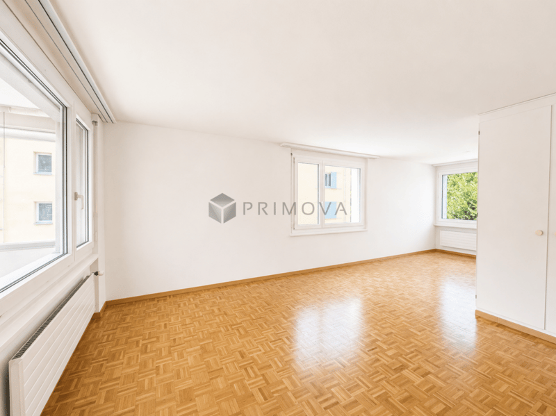 Lichtdurchflutete Wohnung mit Weitsicht an beliebter Lage in Horw zum mit gestalten! (2)