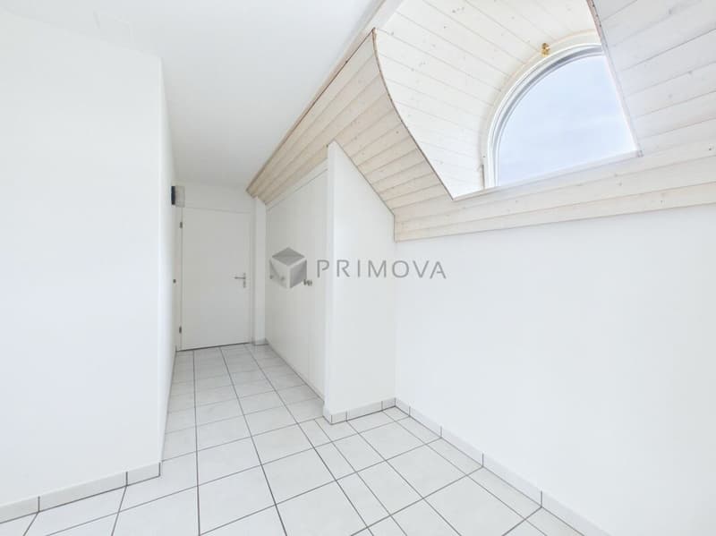 Licht, Charme & Gemütlichkeit - 2.5 Zimmer-Dachwohnung in Klingnau (6)