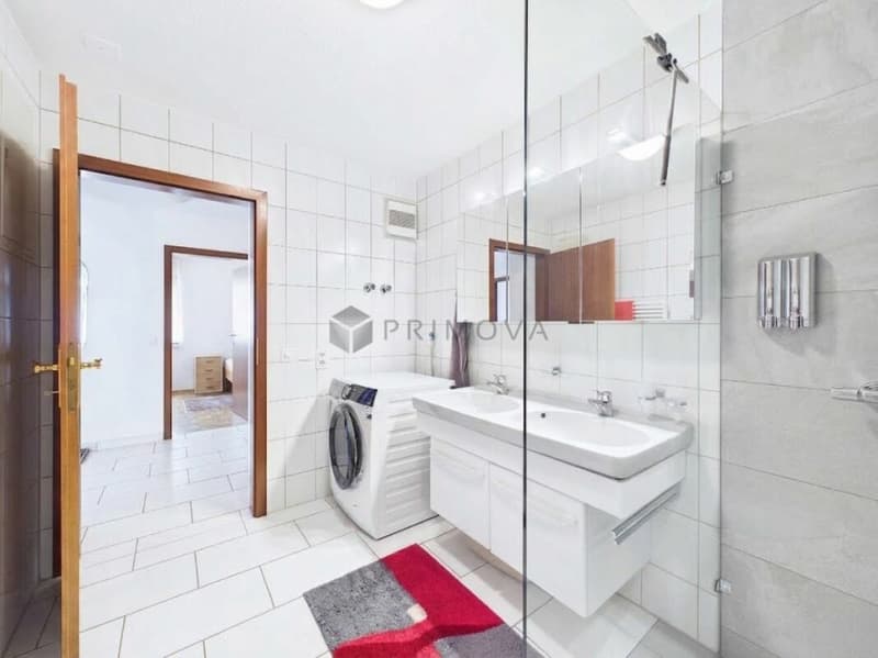 Helle 3.5 Zimmer-Wohnung mit Cheminée und Balkon in ruhiger Lage (6)