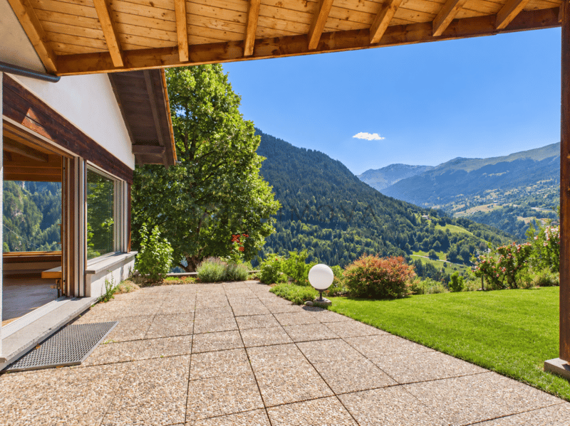 Einfamilienhaus mit Weitblick in bevorzugter Lage von Maladers (4)