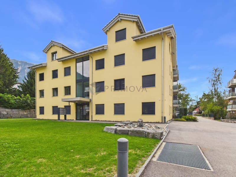 Hochwertig renovierte 4.5 Zimmer-Wohnung mit sonniger Südterrasse in Trimmis (12)