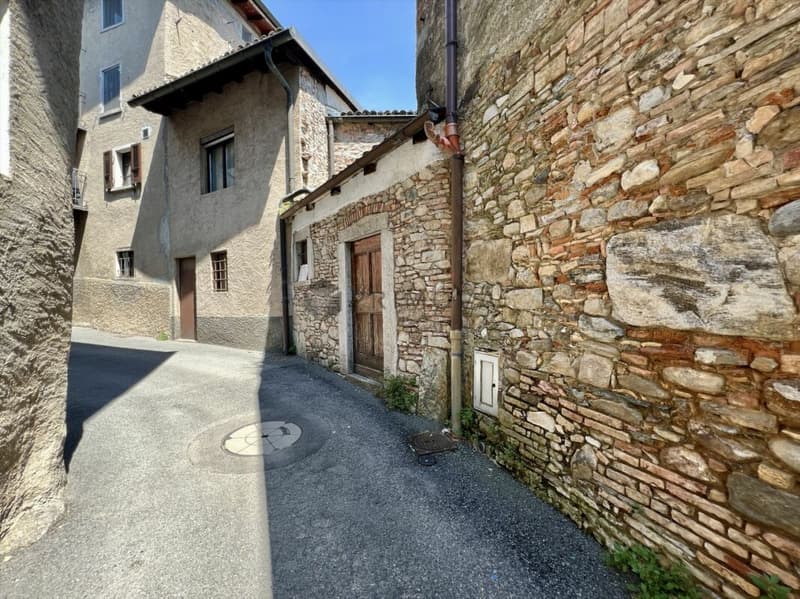 Cercansi visionari! Casa di paese ticinese con il massimo spazio di personalizzazione (11)