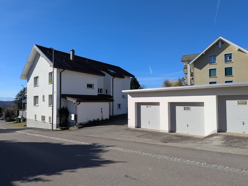Charmante 4-Zimmer-Wohnung mit Balkon in Täuffelen (11)