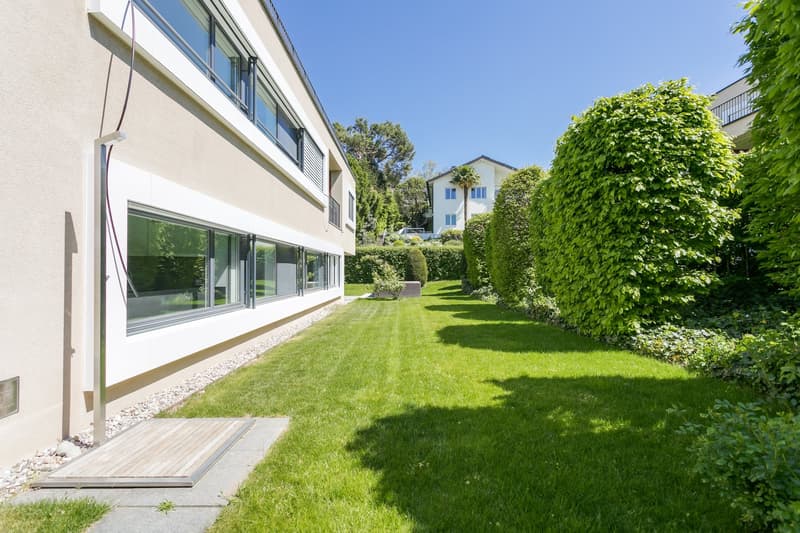 Moderne Gartenwohnung mit Teilseesicht (2)