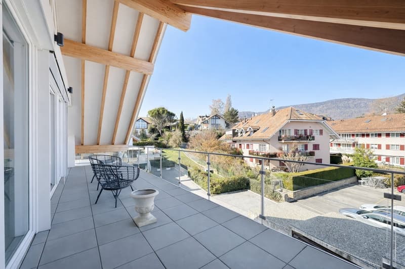 co-exclusivité: Attique en duplex de 275 m² à La Rippe (10' de Nyon) (9)