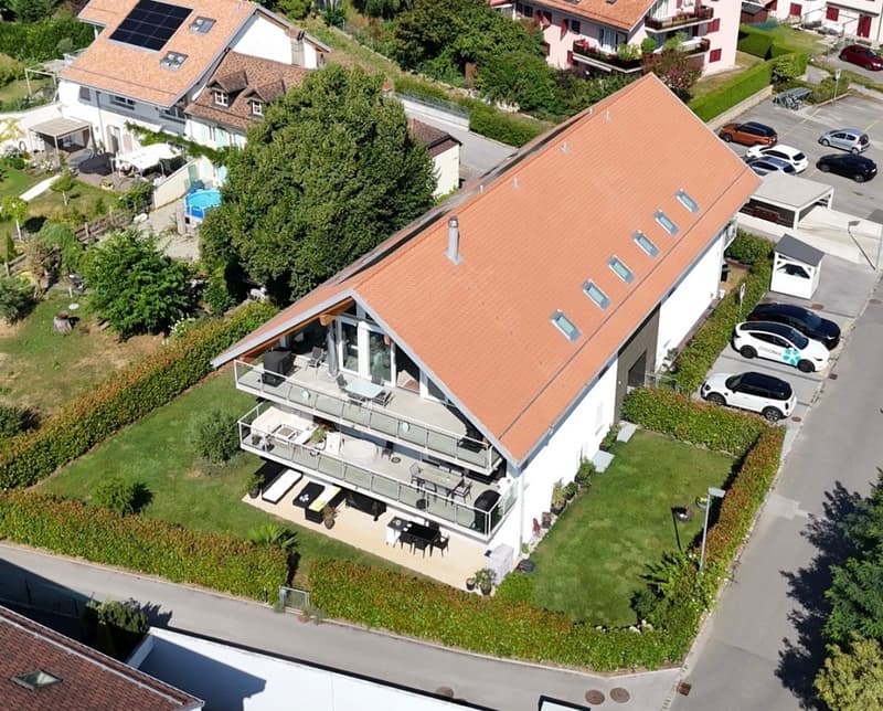 co-exclusivité: Attique en duplex de 275 m² à La Rippe (10' de Nyon) (2)