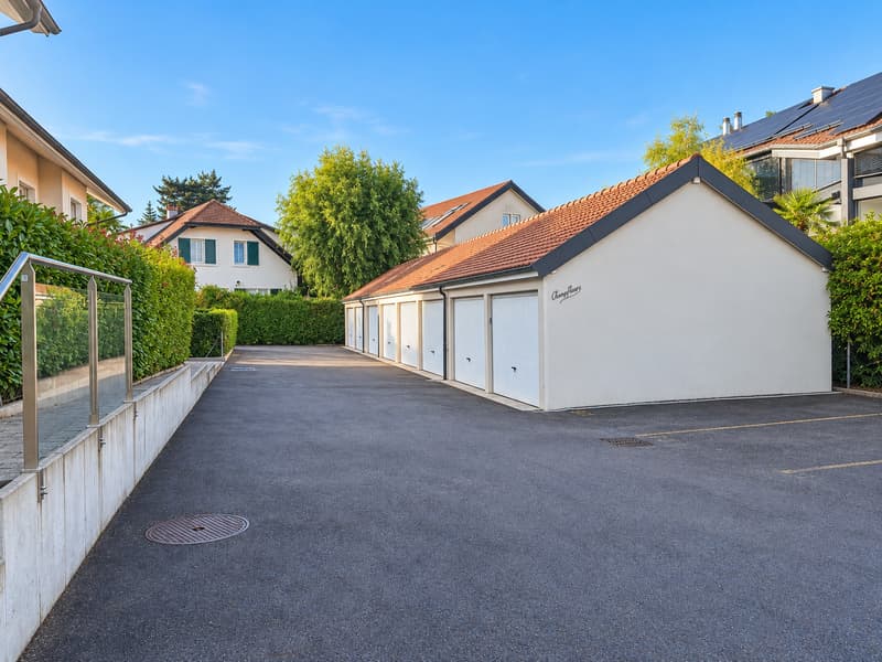 Un appartement rare au cœur de Founex (21)