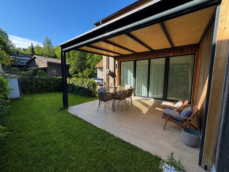 Modernes 6.5-Zimmer-Doppeleinfamilienhaus in Flüh – Raum für Familie, Arbeit und Natur (14)