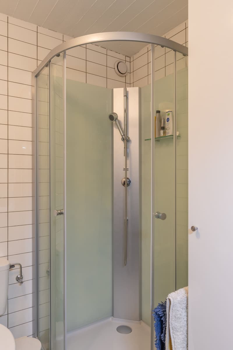 Helle 3.5-Zimmer-Wohnung am Winkelriedplatz in Basel (8)