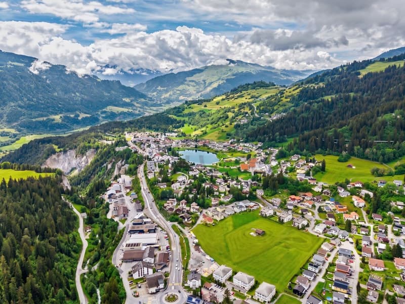 ALPINE FERIENWOHNUNG MIT TRAUMTERRASSE UND SPA (12)