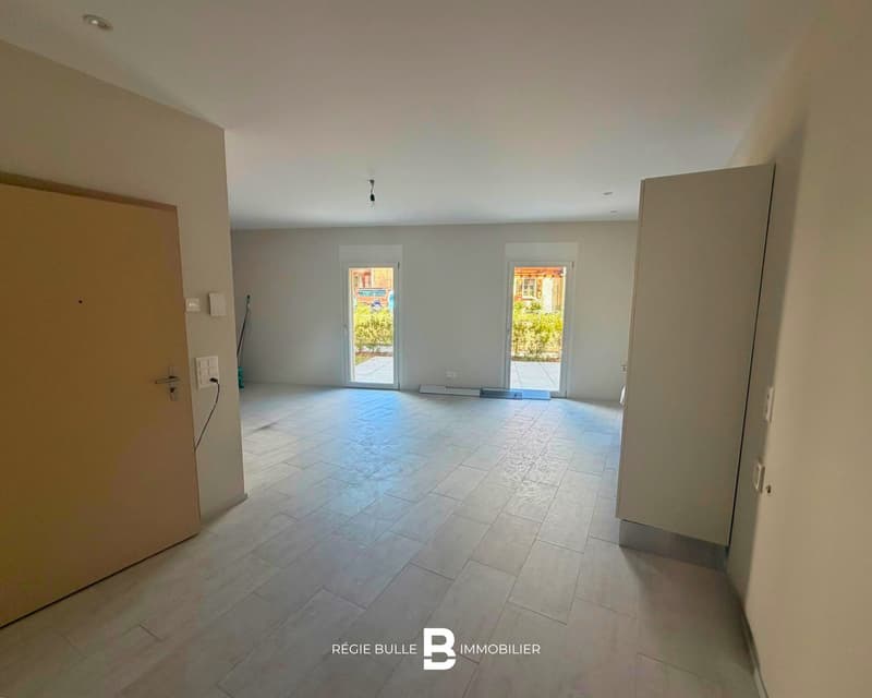 Broc - Spacieux studio à louer à Broc (1)