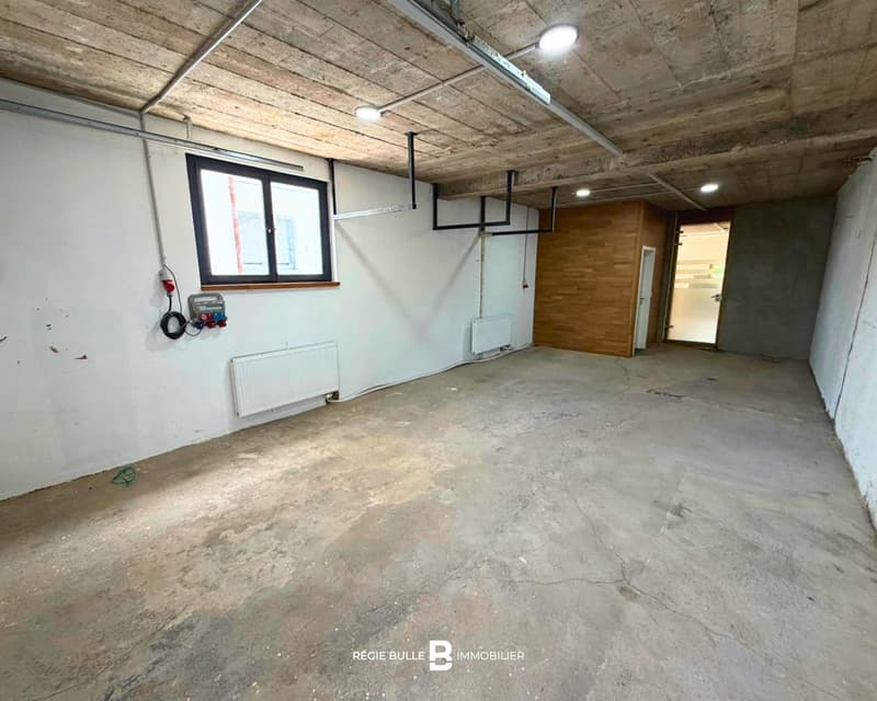 Bulle - atelier et/ou bureaux à louer (4)