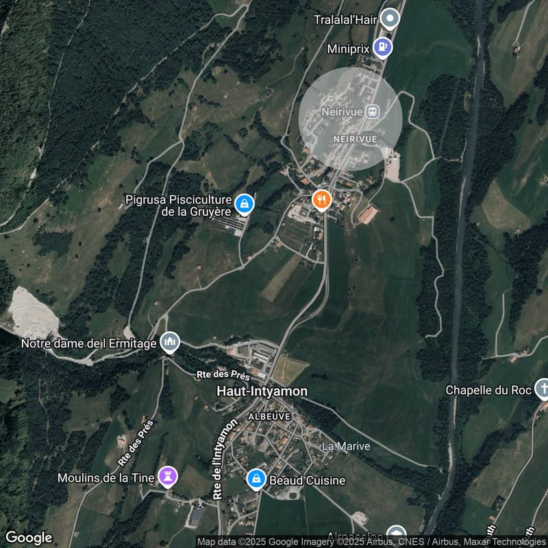Maison villageoise - Emplacement stratégique ! (9)