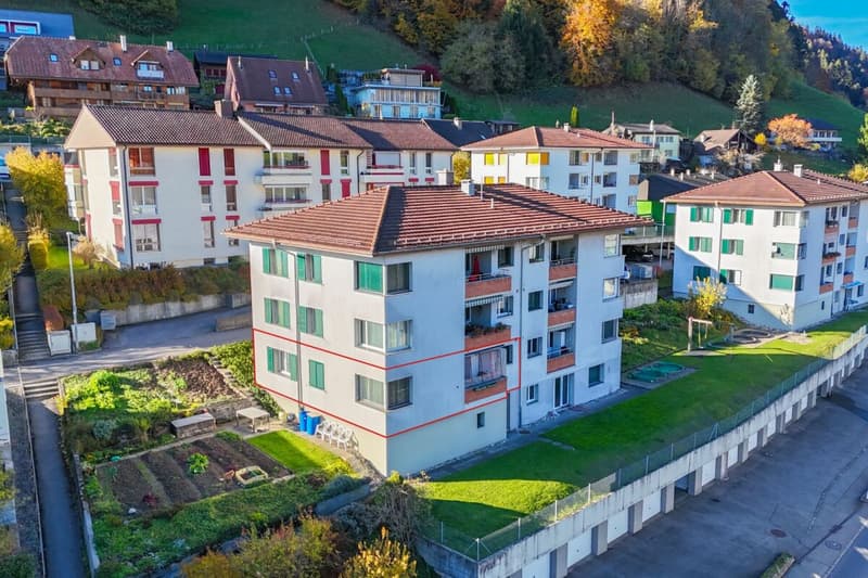 Vivere nel centro di Oberdiessbach - Appartamento 3.5 locali con potenziale per una progettazione individuale (2)