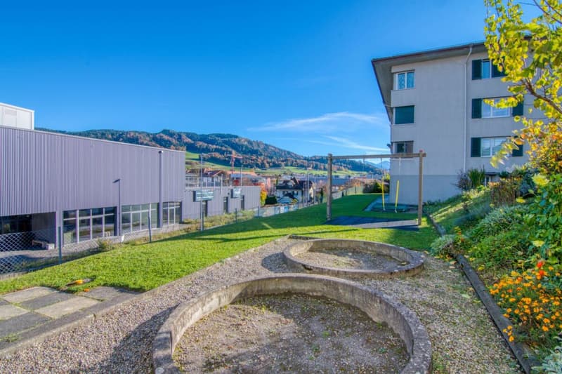 Vivere nel centro di Oberdiessbach - Appartamento 3.5 locali con potenziale per una progettazione individuale (26)