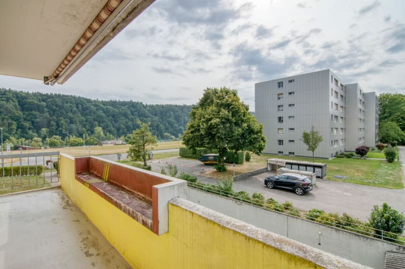 Ritiro sul lago Wohlensee: appartamento di 3,5 locali con 2 balconi e un posto auto (15)