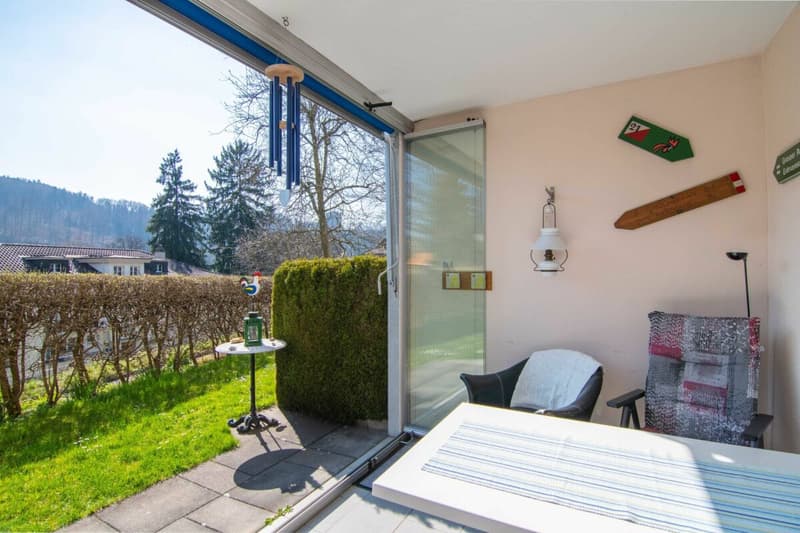 Nature et proximité de la ville - appartement 3,5 pièces bien entretenu avec jardin d'hiver, balcon & place de parking à Stettlen (14)