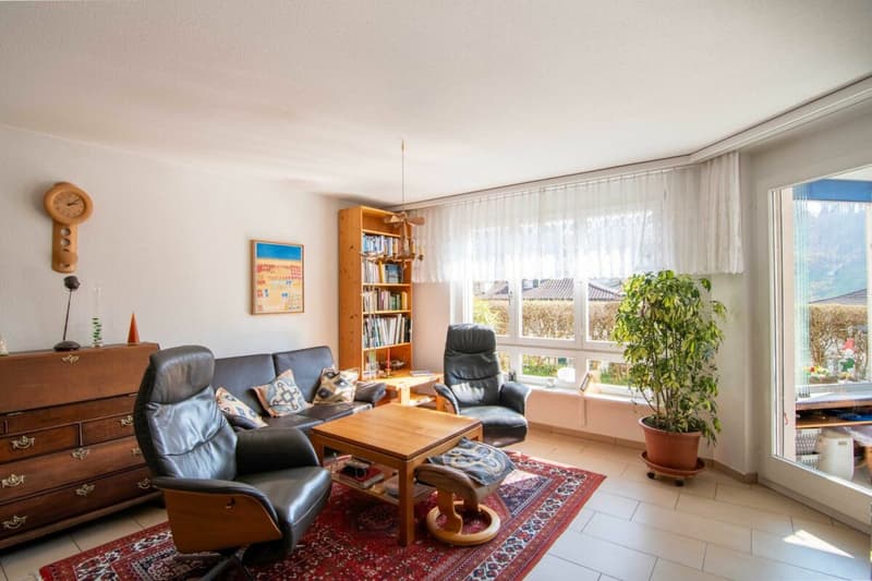 Nature et proximité de la ville - appartement 3,5 pièces bien entretenu avec jardin d'hiver, balcon & place de parking à Stettlen (4)