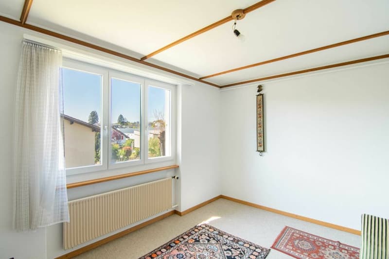 Freistehendes 8.5 Zimmer Ein- oder Zweifamilienhaus mit Raum & Zeit für Ihr Familienleben und Ihre persönlichen Ideen! (10)